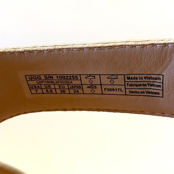 UGG Whitney Gold Metallic Cork Wedge Platform Sandal Women's Size 7 - Picture 13 of 13